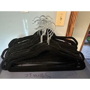 Lot of 39 Black Velvet Slim Closet Hangers – Non Slip Clothing Organizers